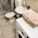 Old Town Apartman *