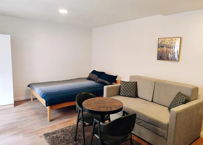 Cozy Old Town - Free Parking 公寓