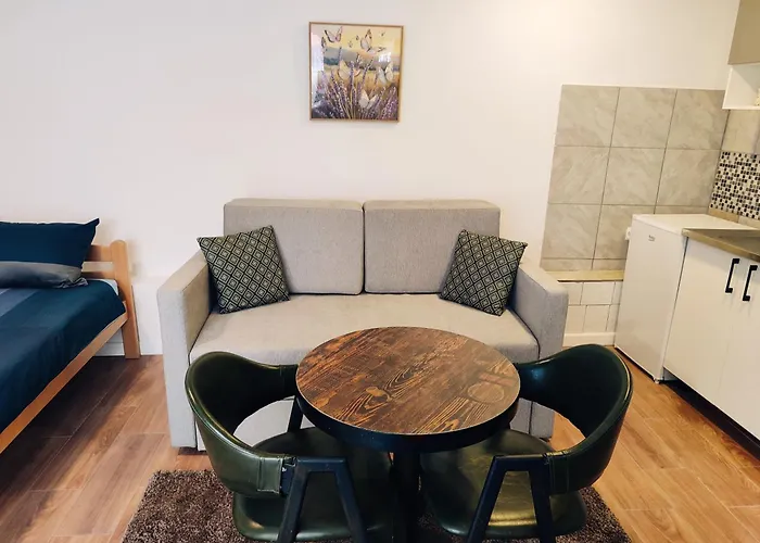 Cozy Old Town - Free Parking